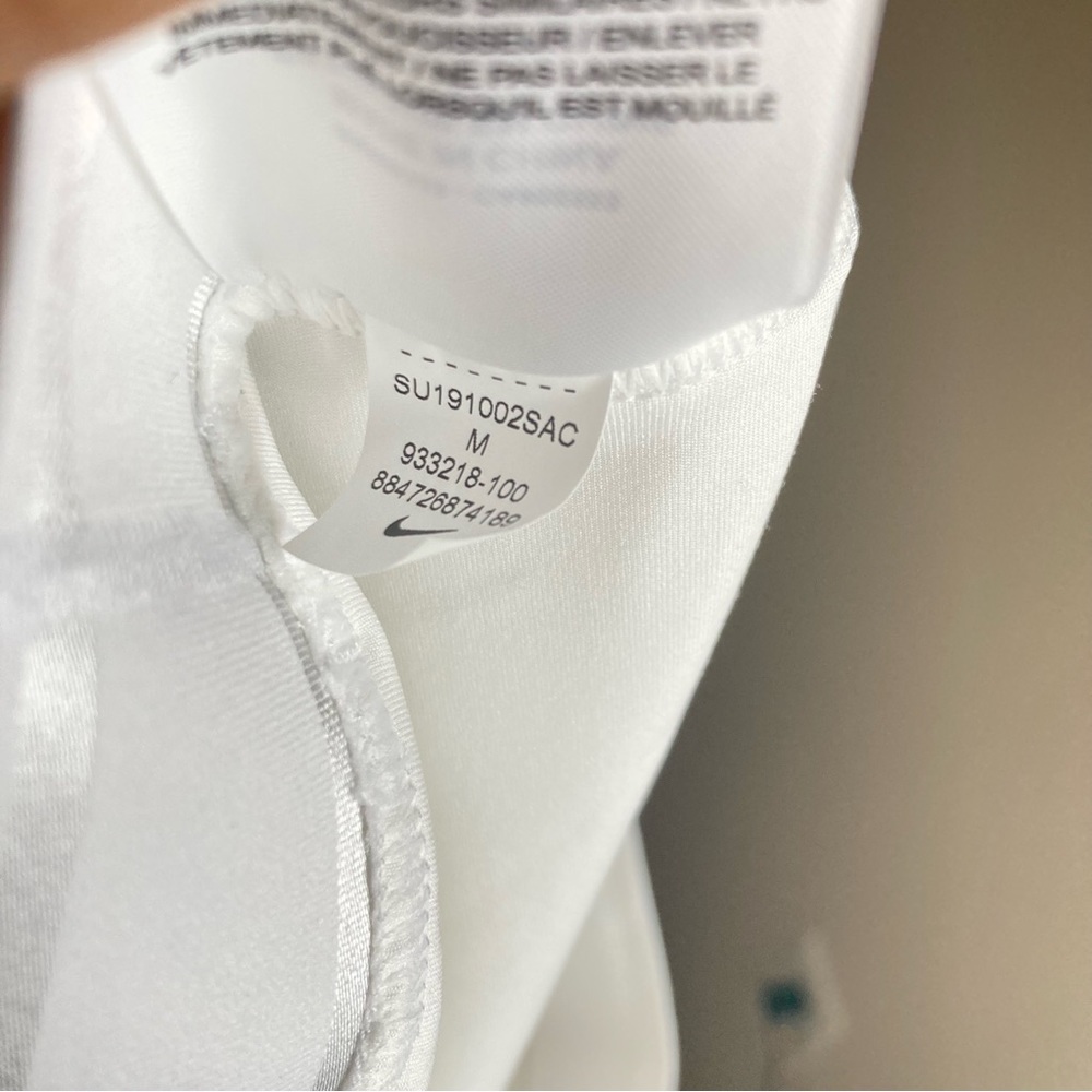 Medium Rare Nike Victory Pleated White Mini Skirt - Picture 6 of 15